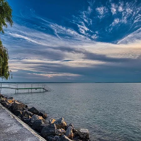 Vilagos 3* Balatonvilágos