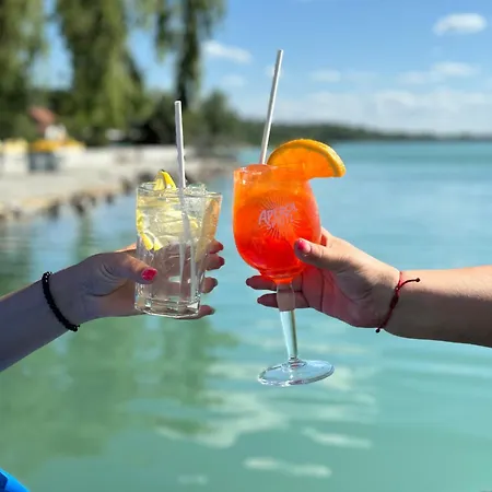 Vilagos 3* Balatonvilagos