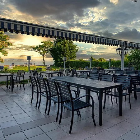 Vilagos Hotel