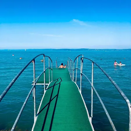 Vilagos فندق Balatonvilágos