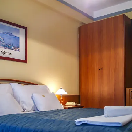 Vilagos Hotel
