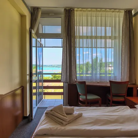 Vilagos Hotel