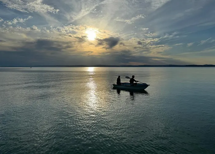 Világos Balatonvilágos